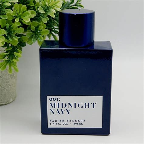 NEW Tru Fragrance 001 Midnight Navy Eau De .